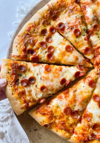 Easy Homemade Pizza Crust Recipe